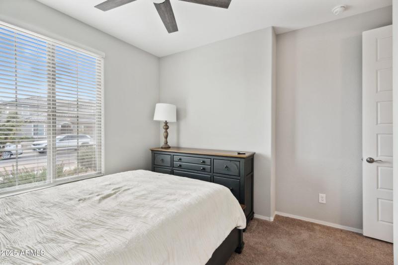 28-web-or-mls-25451-n-164th-dr