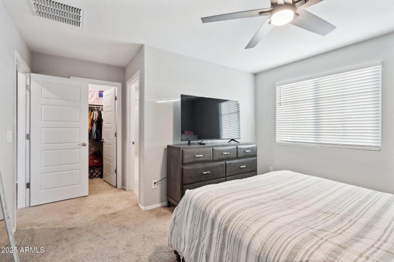 34-web-or-mls-25451-n-164th-dr