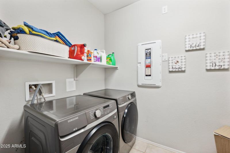 41-web-or-mls-25451-n-164th-dr