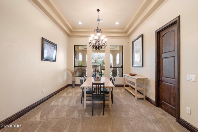 Direct Access To Kitchen Through Pantry