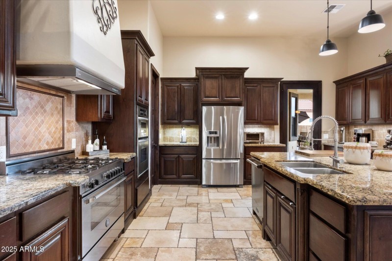 36" Bertazzoni 5-burner Gas Range