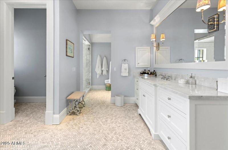 55-5446 E. Exeter Blvd 47