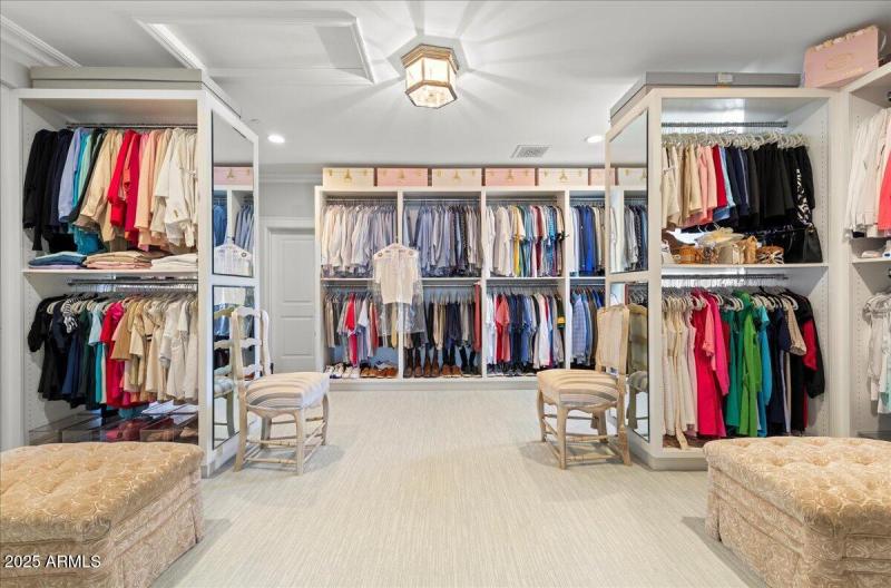 57-5446 E. Exeter Blvd 49