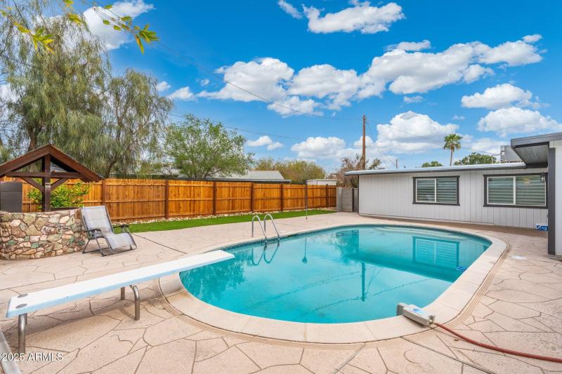 39-web-or-mls-DSC02613-HDR-Edit