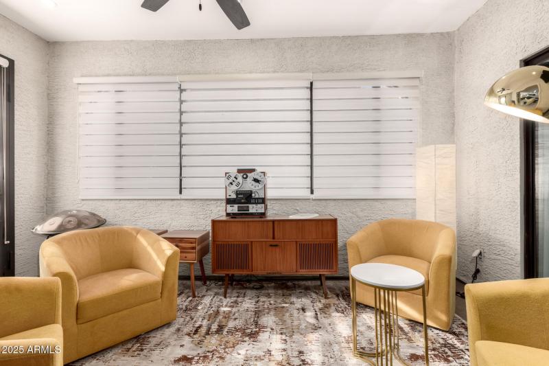 10 - Thompson Peak 15050