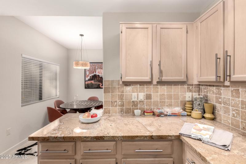 16 - Thompson Peak 15050