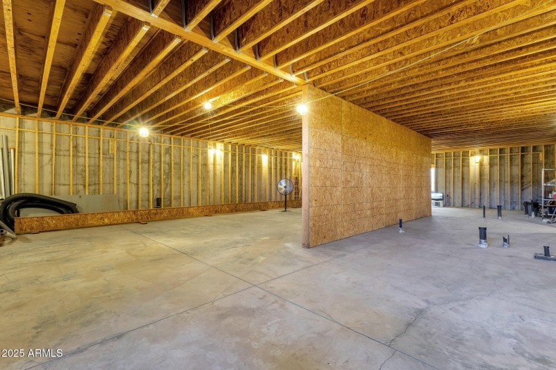 54-web-or-mls-9032-n-firebrick-dr