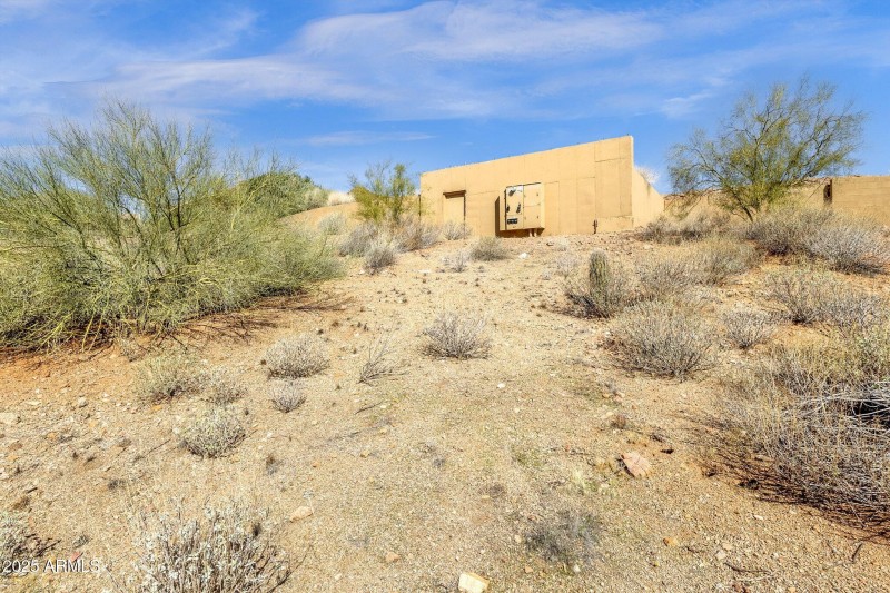 37-web-or-mls-9032-n-firebrick-dr