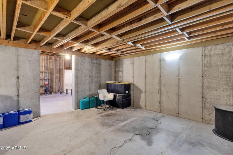 48-web-or-mls-9032-n-firebrick-dr
