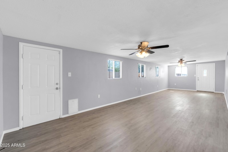 9472 E Escondido Ave-5