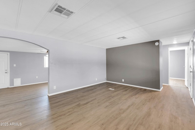 9472 E Escondido Ave-6