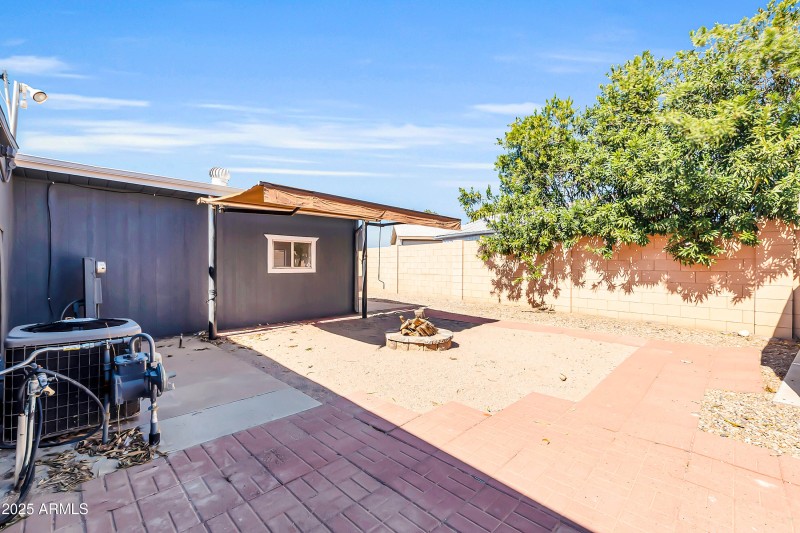 9472 E Escondido Ave-32