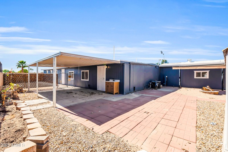 9472 E Escondido Ave-33