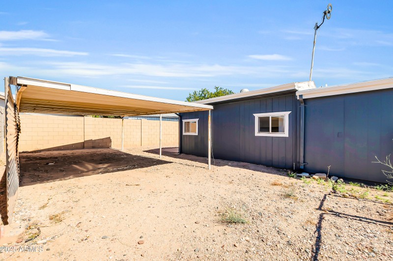 9472 E Escondido Ave-37