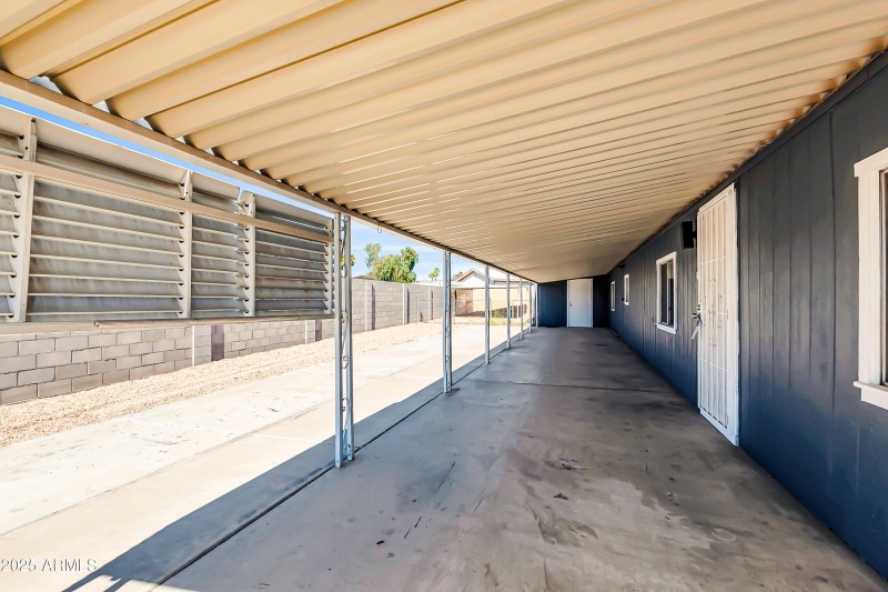 9472 E Escondido Ave-38