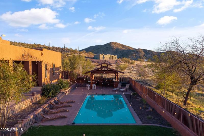 11-DJI_20250319181511_0034_D