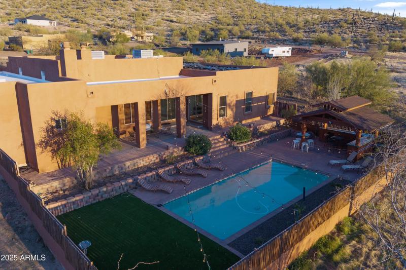 12-DJI_20250319181539_0040_D