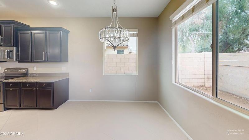 Dining-Room-Defurnished