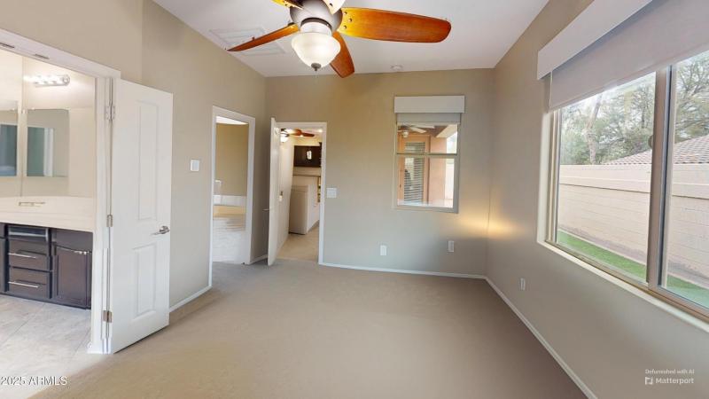 Bedroom-Defurnished (1)