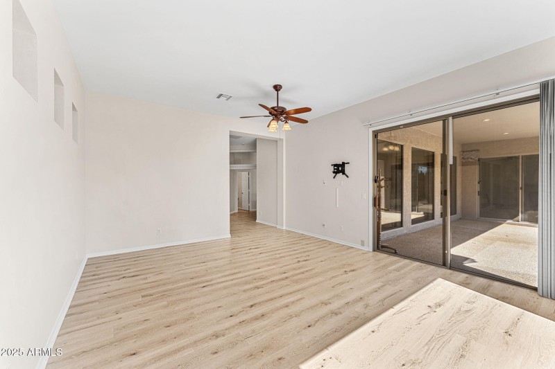 Glass sliders offer Spa / Pool FUN