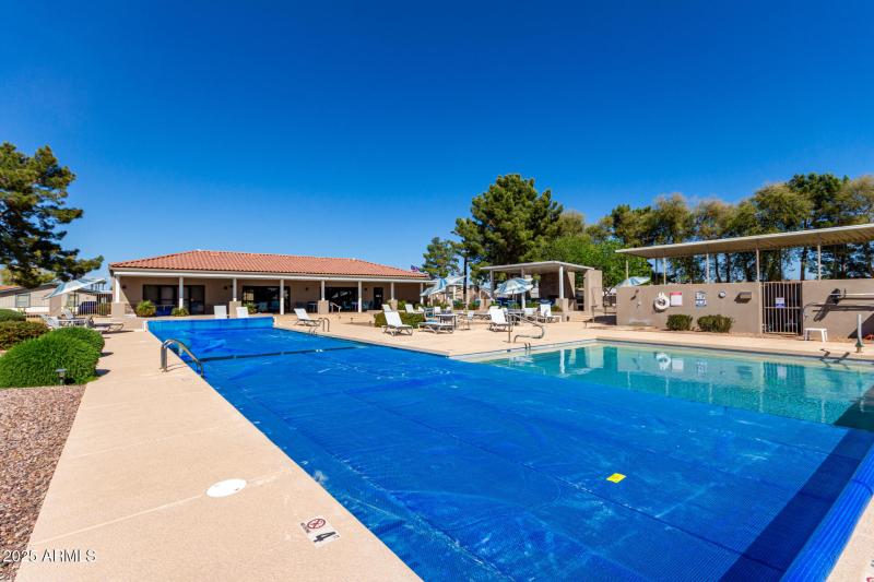 Links Community - Community Pool