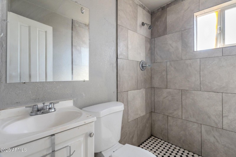 21-web-or-mls-QPT Photo - MEP_6029