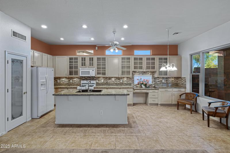 11413 S Coolwater Dr-16