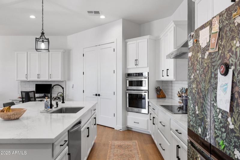 3508 W New Life Ln-16