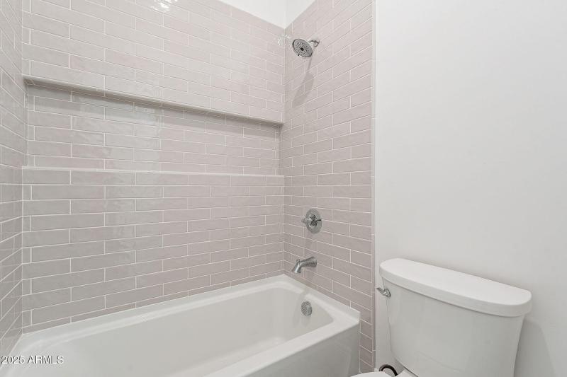 254-web-or-mls-178th-67 (2)