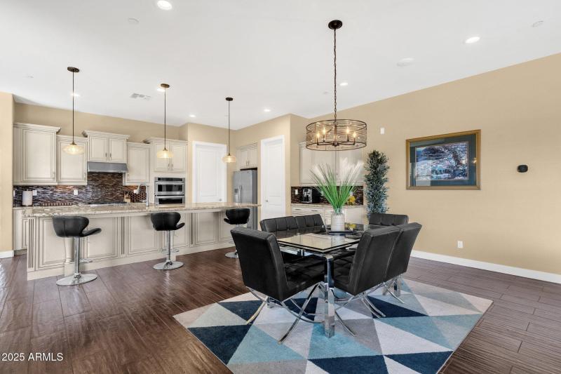 17-web-or-mls-27000-n-alma-school-pkwy-2