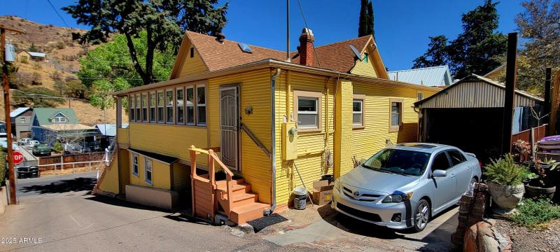 416 Tombstone Canyon