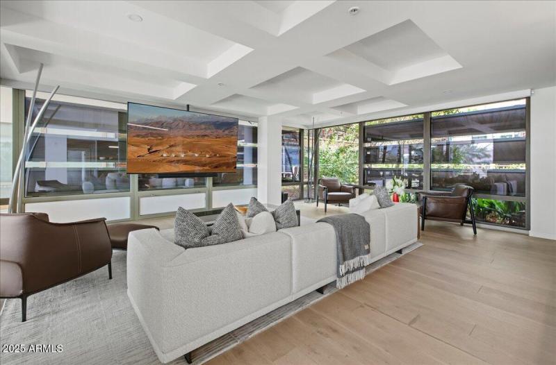 06-7157 E Rancho Vista Dr #4001 06