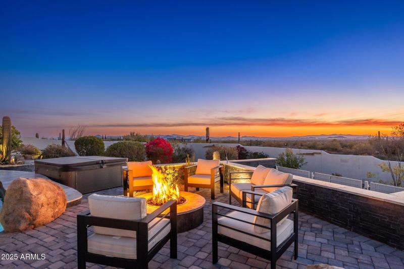 9525 E Buckskin Trl - 108