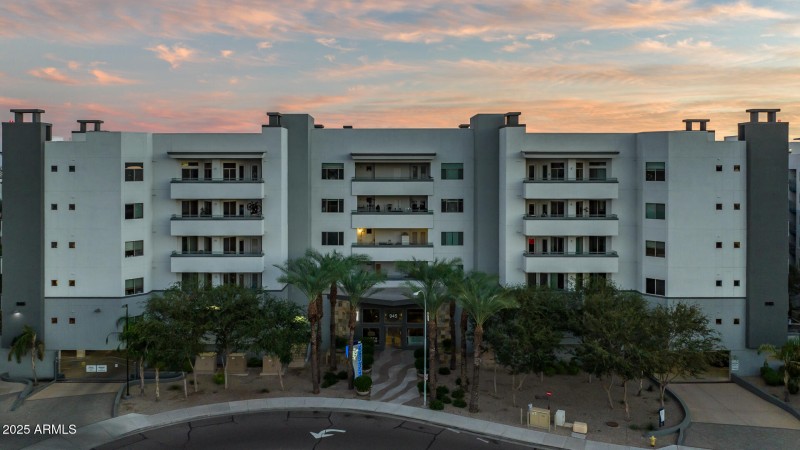 5) FRONT OF BUILDING