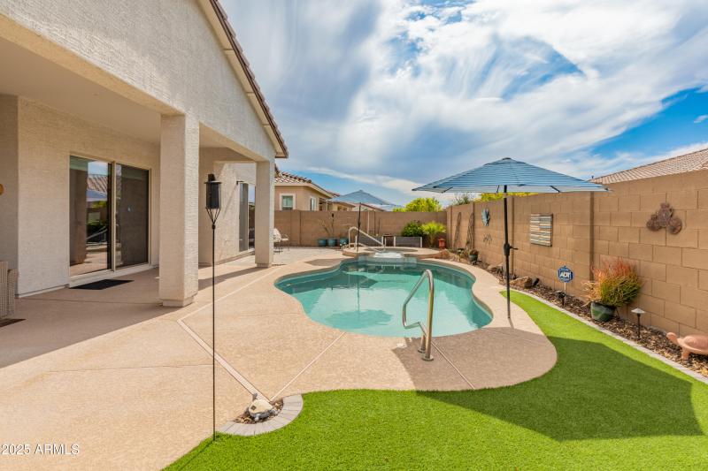 24270 N 173rd Ave-43