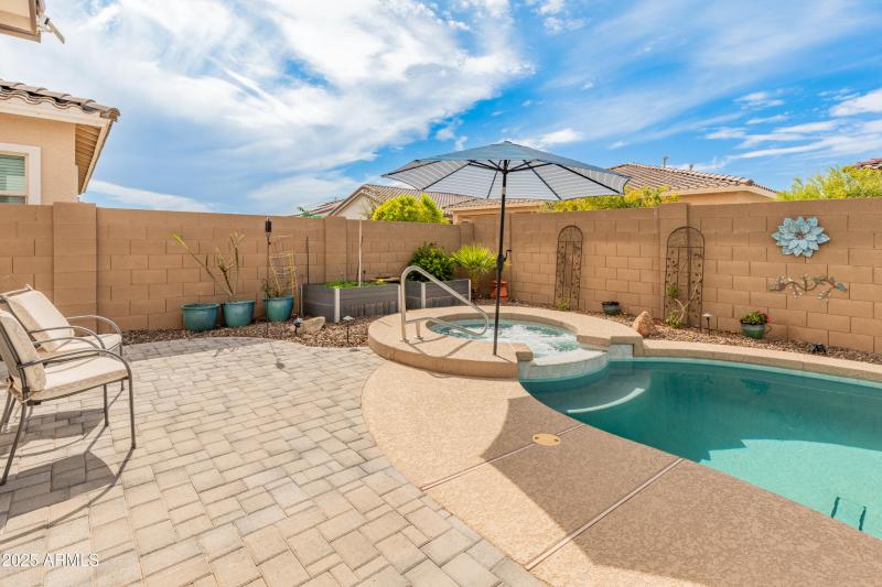 24270 N 173rd Ave-51