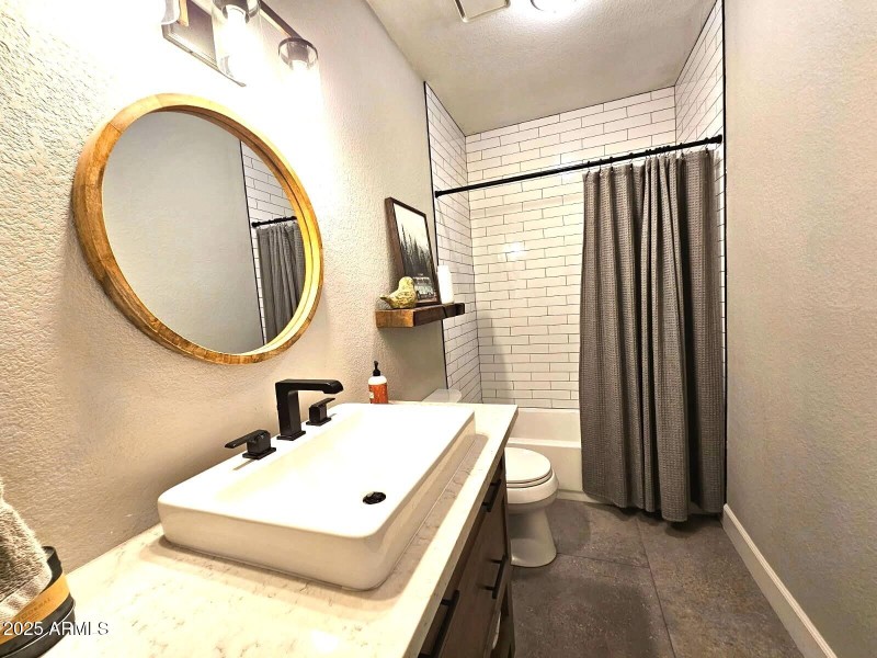 2nd Bathroom