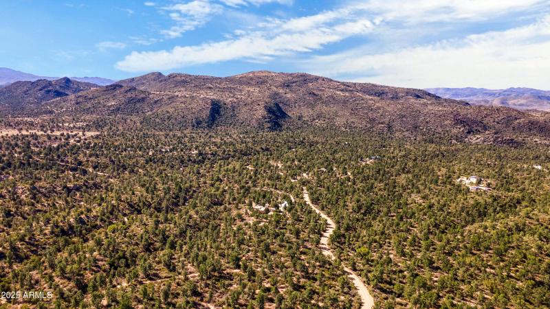 15555 S Middle Ridge Rd-1