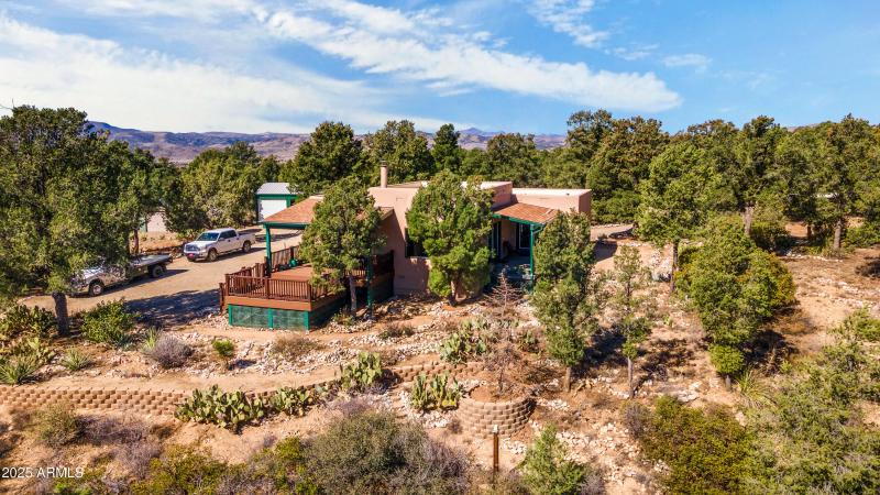 15555 S Middle Ridge Rd-10