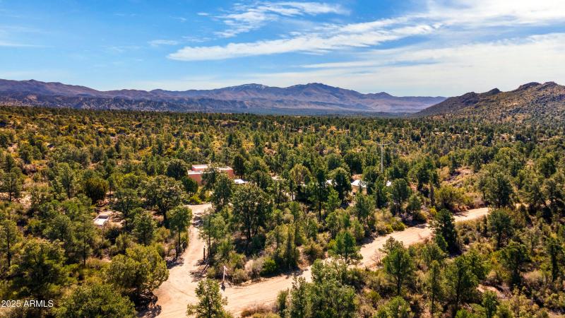 15555 S Middle Ridge Rd-14