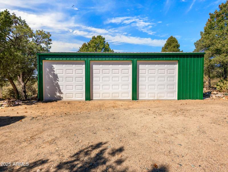 15555 S Middle Ridge Rd-26