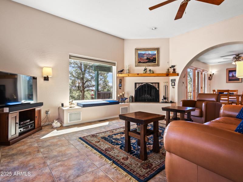 15555 S Middle Ridge Rd-47