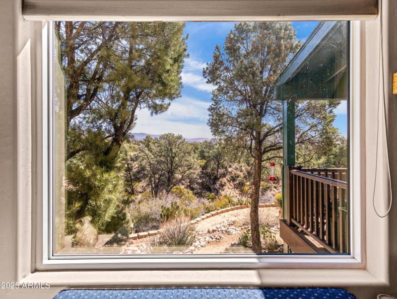 15555 S Middle Ridge Rd-50