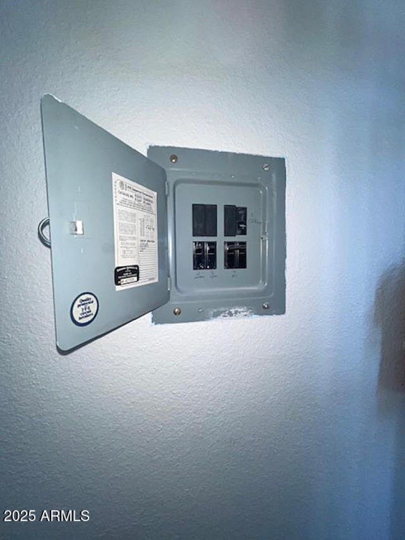 UNIT 103 ELECTRICAL PANEL