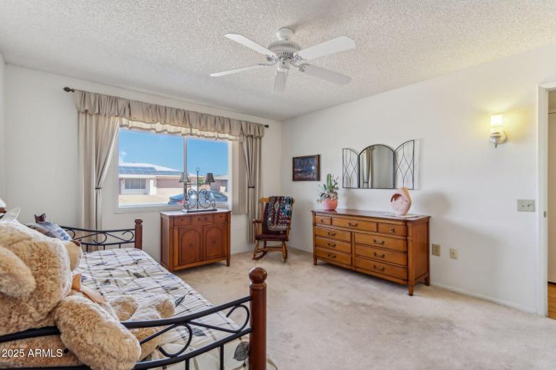 29-web-or-mls-N Cherry Tree Ln-26032025-