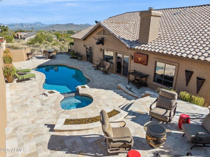 Looking to the Mountains