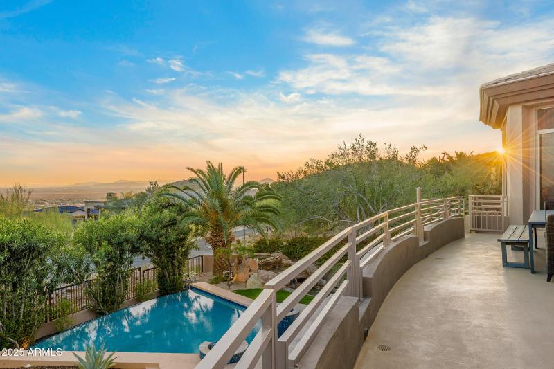 47main floor mountain views_sunset