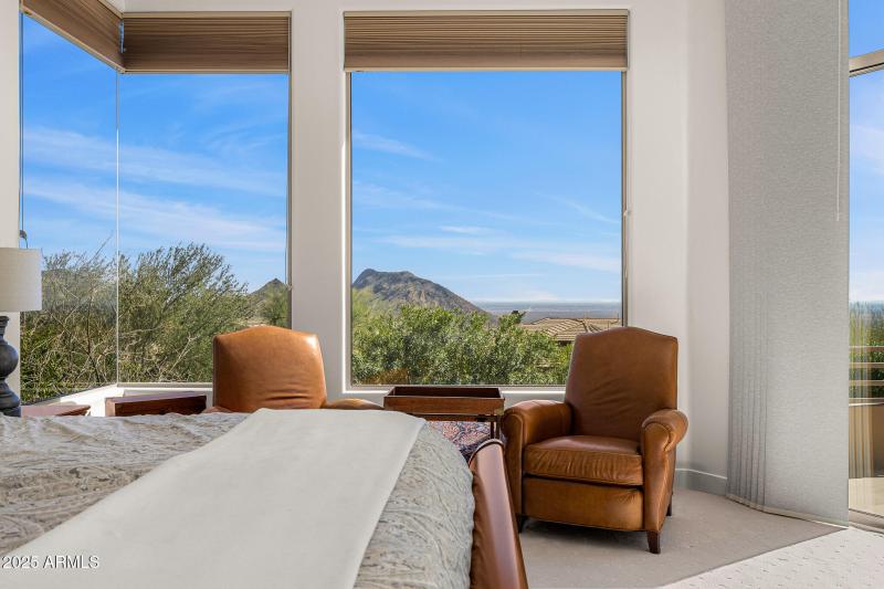 17primary bedroom mountain views