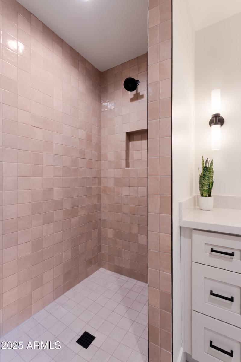 PropertyImageCo_7510E1stSt_WEB-11