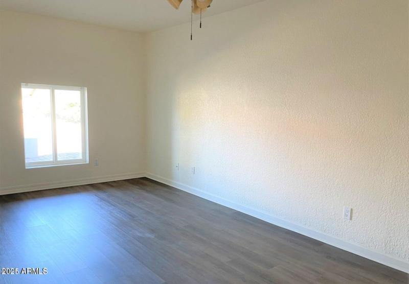 20211130173935883894000000-o